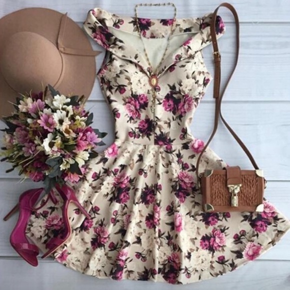Dresses & Skirts - 🌟4 for $20🌟 NWOT Women’s casual dress